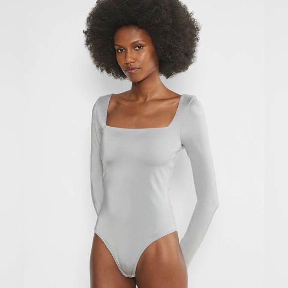 Aritzia Tops - Contour Bodysuit Platinum Chrome